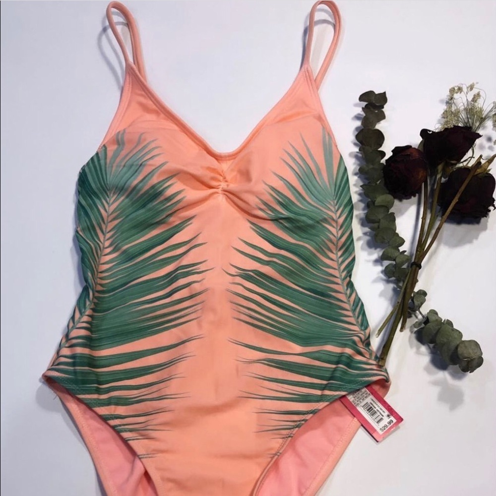 Xhilaration one-piece bathing suit. New with tags!